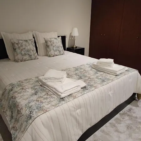 House On The Nyaraló