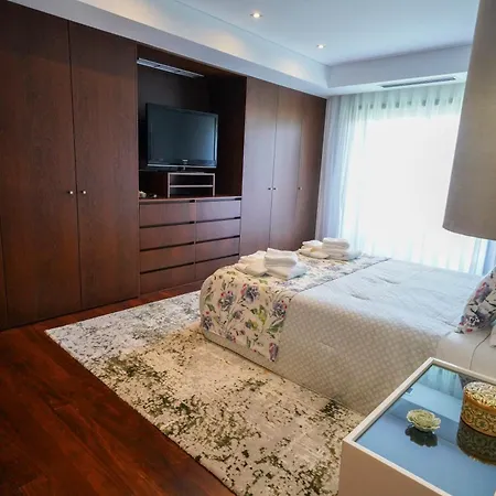 Semesterbostad House On The