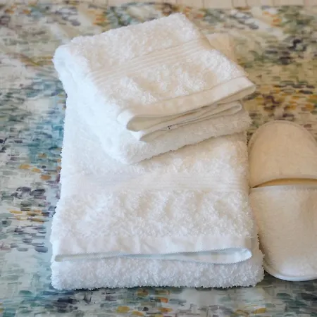 Nyaraló House On The *