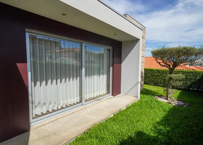 House On The Tatil Evi Guimarães